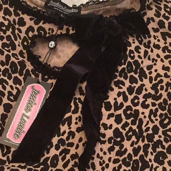 NWT Jessica Louise Leopard Molly Keyhole Puff Sleeve Top - Picture 11 of 12